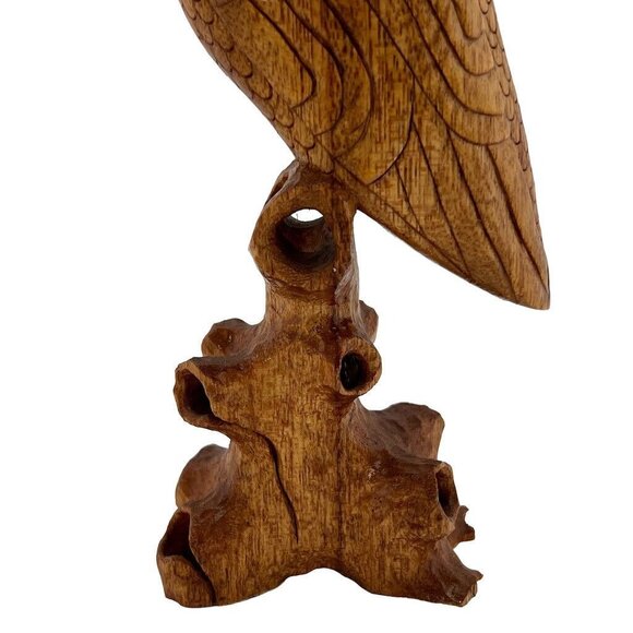 Hand Carved Owl on Stand One Piece Natural 9” Tall Lightweight - Picture 12 of 14